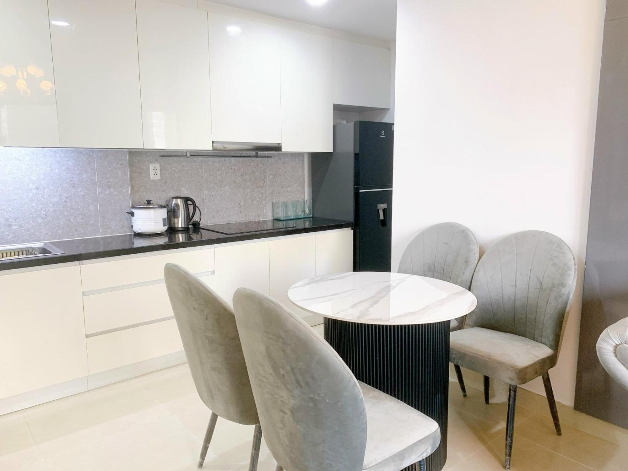 Apartment Masteri House *
